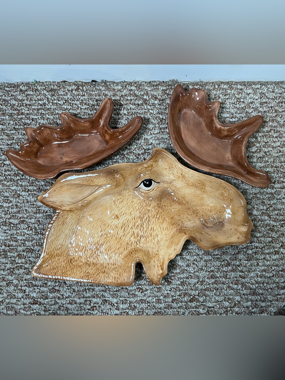 Ceramic Moose Head chip & dip Trinket Dish Set in Brown and Tan